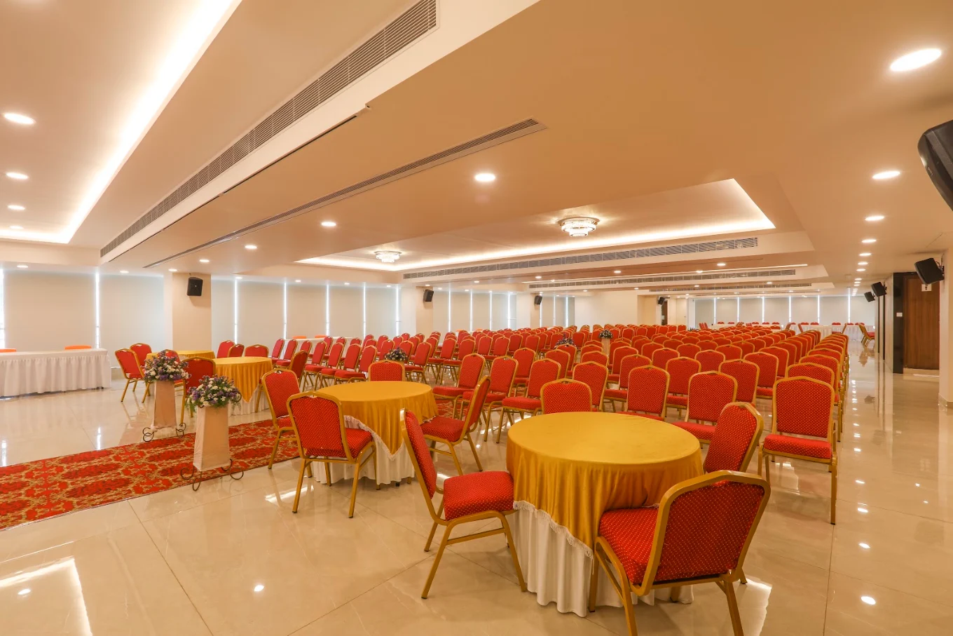 First floor banquet hall seating